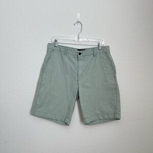 Club Room green & white pinstripe striped shorts 32